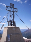 PIZZO TRE SIGNORI ancora con neve in quota da Ornica – sabato 29 maggio 2011